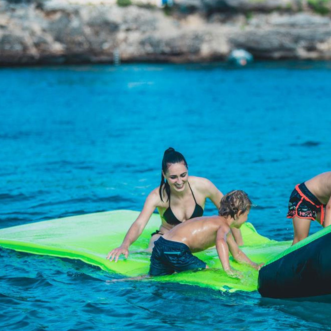 Jobe Mini Manta Self Inflating Floating Water Mat