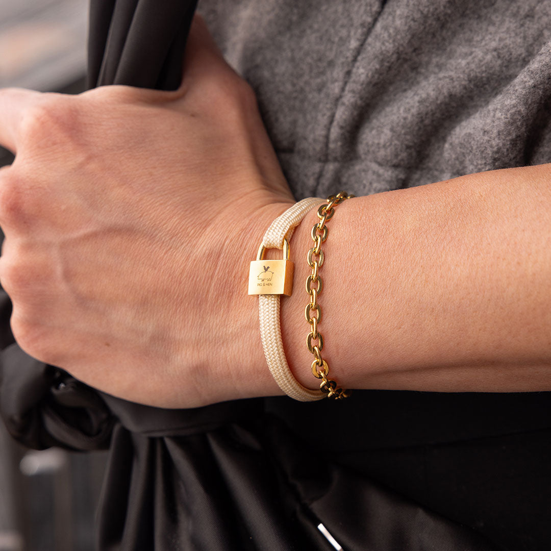 Billy Womens Bracelet