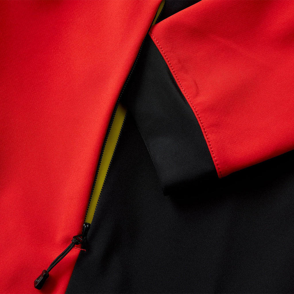 Spray Softshell - Bright Red
