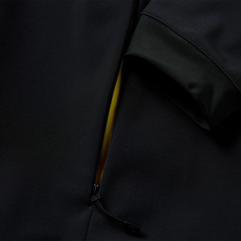 Spray Softshell - Black