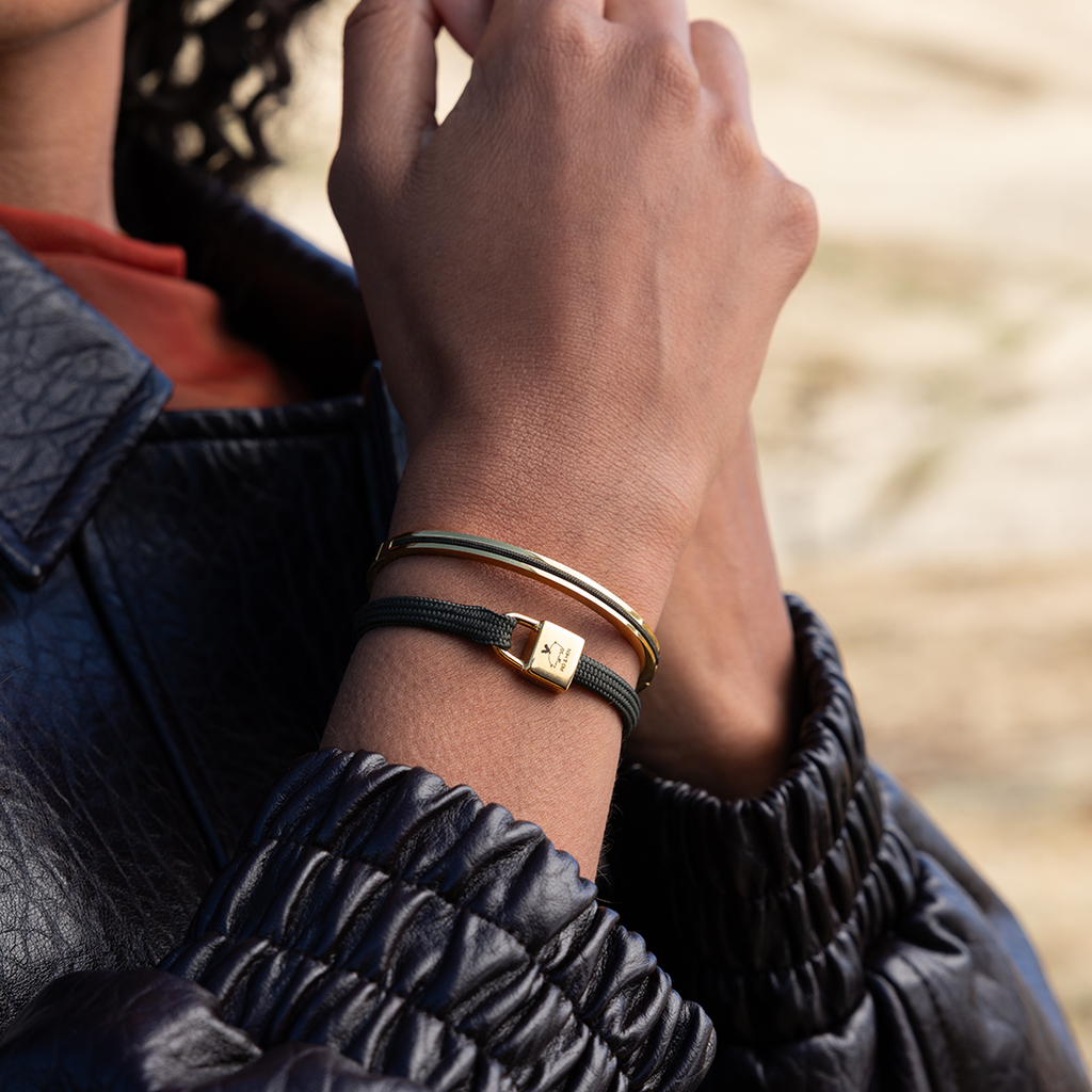 Billy Womens Bracelet